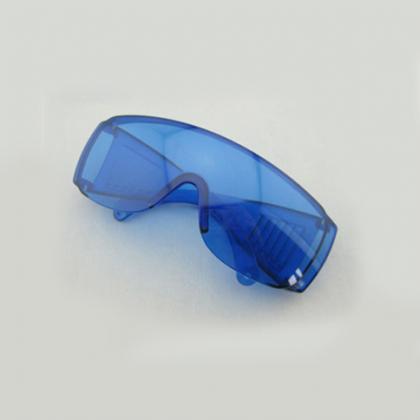 レッドレーザー保護ゴーグル 赤色レーザー用遮光眼鏡 590-690nm 安全メガネ レーザー保護めがね
