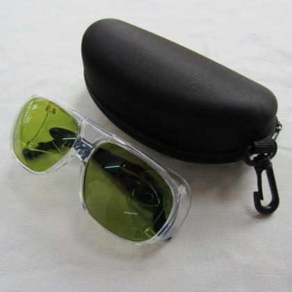 HTPOW 1064nm波長の赤外線メガネ保護メガネ　レッドレーザー保護ゴーグル　特殊なメガネ　スターリング抗レーザーメガネ